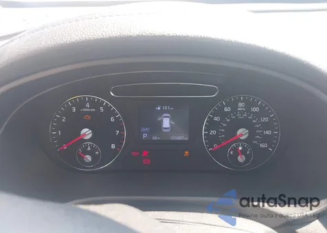 2020 Kia Sorento 2.4L Lx z USA, uszkodzony, nr VIN 5XYPG4A32LG664213